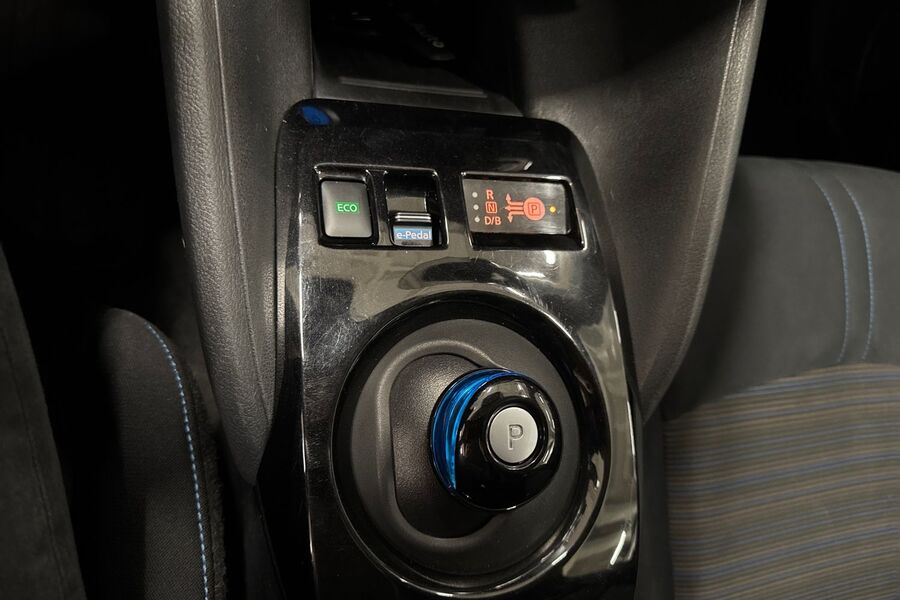 Nissan Leaf vaihtoauto