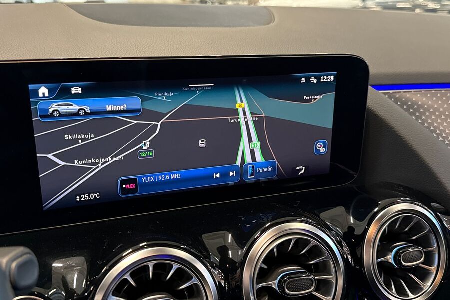 Mercedes-Benz GLA vaihtoauto