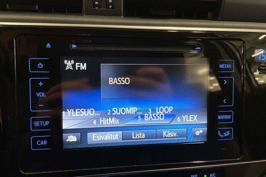 Toyota Auris vaihtoauto