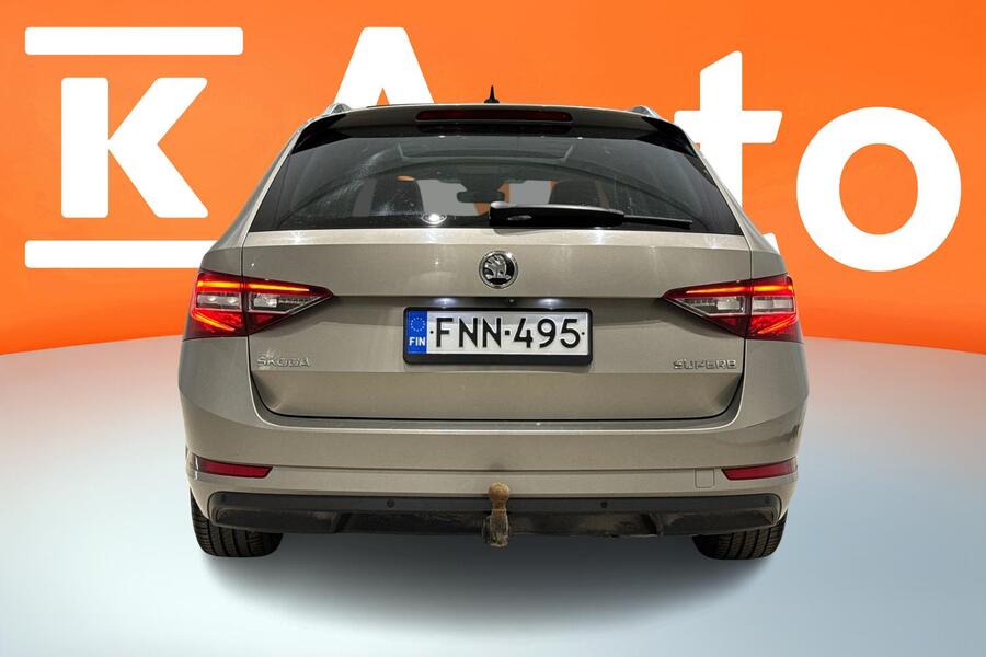 Skoda Superb vaihtoauto