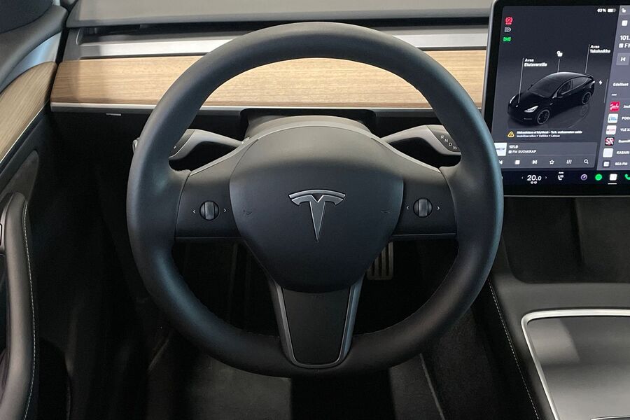 Tesla Model Y vaihtoauto