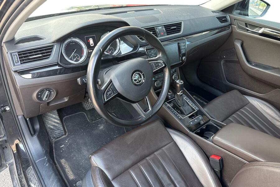Skoda Superb vaihtoauto