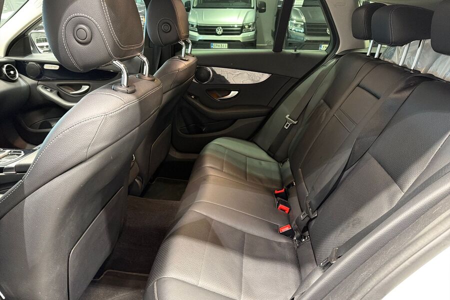 Mercedes-Benz C vaihtoauto