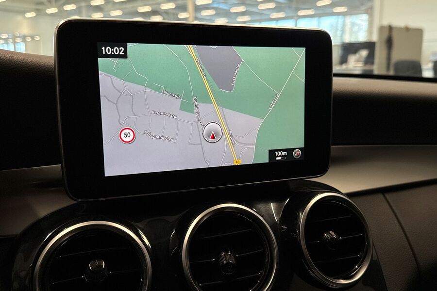 Mercedes-Benz C vaihtoauto