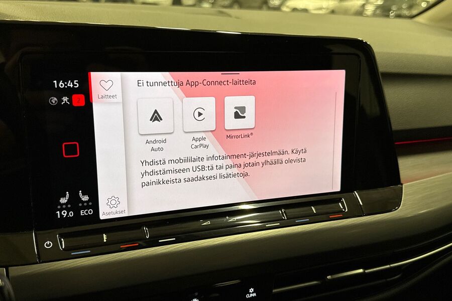 Volkswagen Golf vaihtoauto