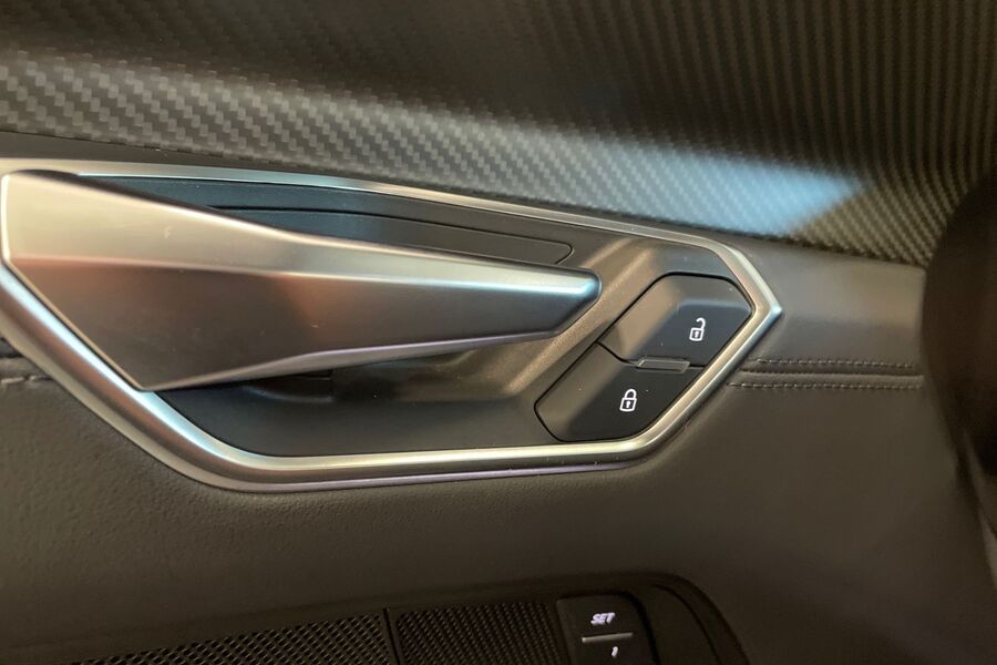 Audi e-tron GT vaihtoauto