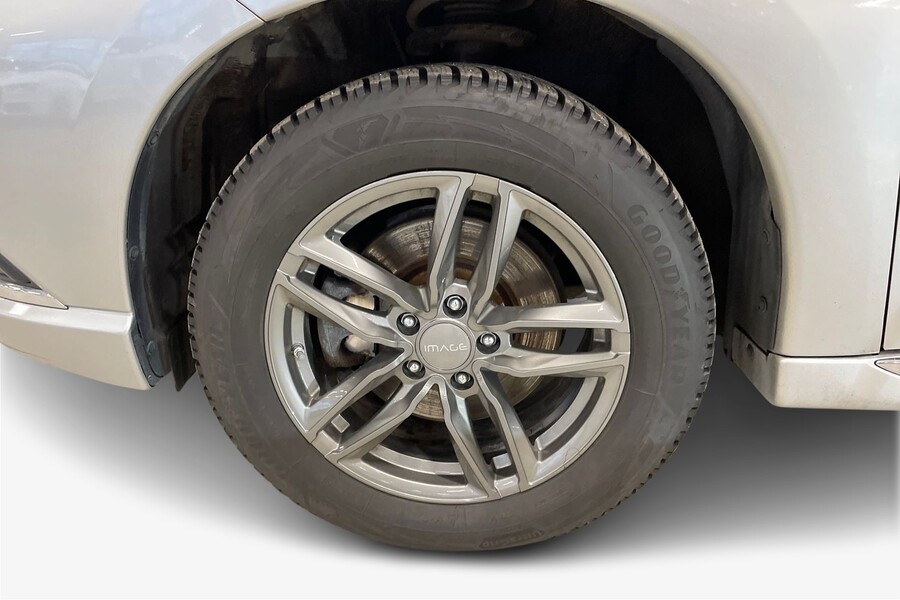 Mitsubishi Outlander PHEV vaihtoauto