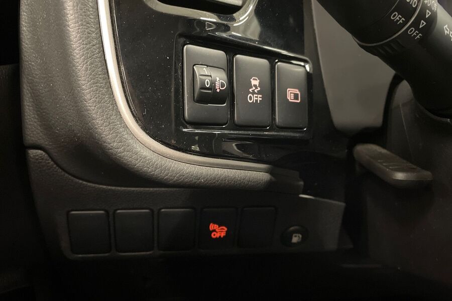 Mitsubishi Outlander PHEV vaihtoauto