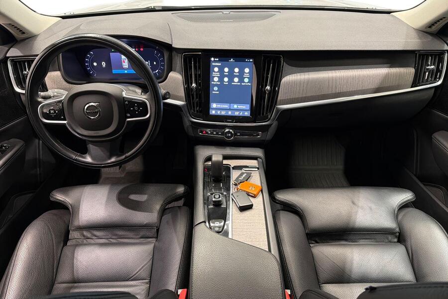 Volvo V90 Cross Country vaihtoauto