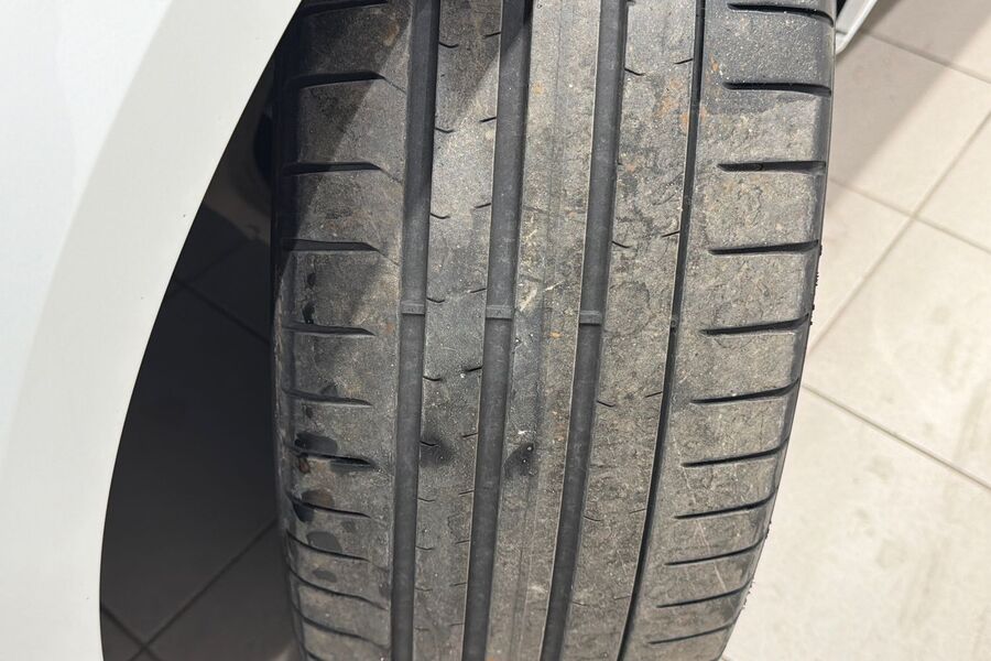 Volvo V90 Cross Country vaihtoauto