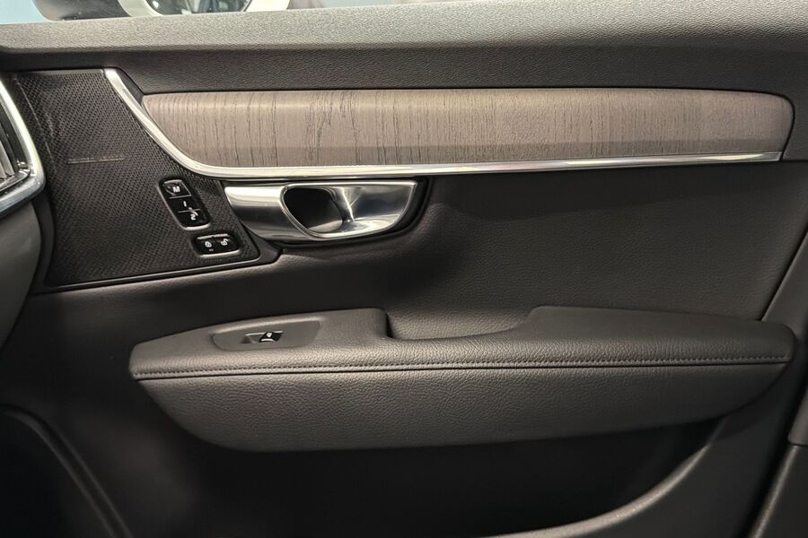 Volvo V90 Cross Country vaihtoauto