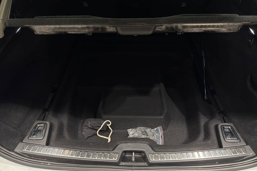 Volvo V90 Cross Country vaihtoauto