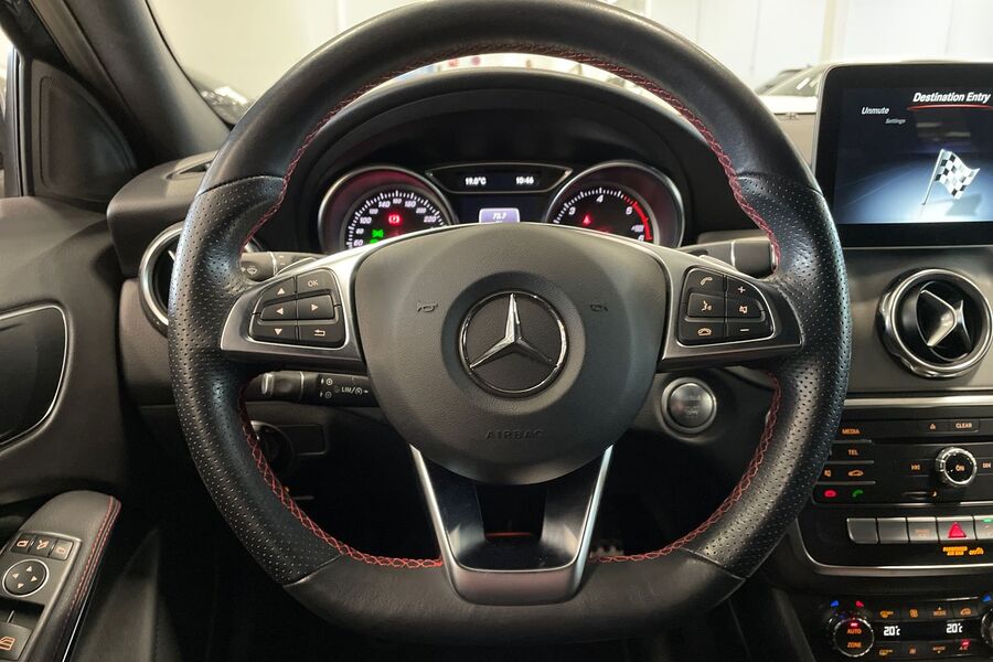 Mercedes-Benz GLA vaihtoauto