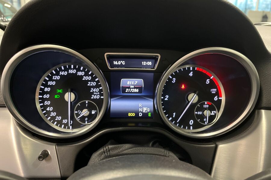 Mercedes-Benz ML vaihtoauto