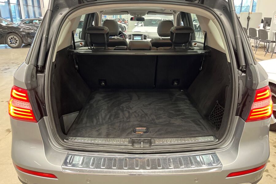 Mercedes-Benz ML vaihtoauto