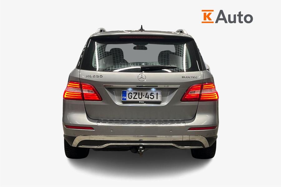 Mercedes-Benz ML vaihtoauto