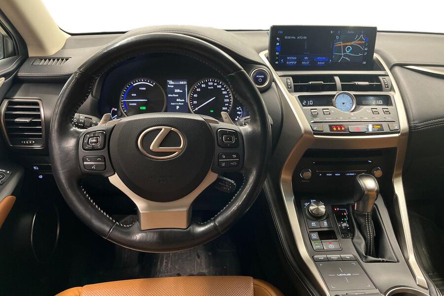 Lexus NX vaihtoauto