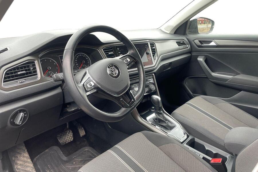 Volkswagen T-Roc vaihtoauto