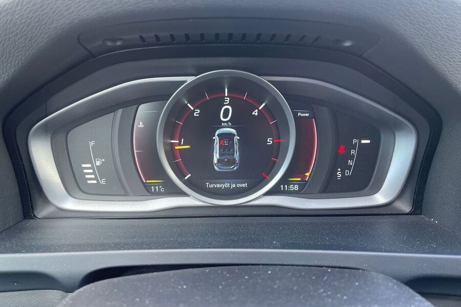Volvo V60 vaihtoauto