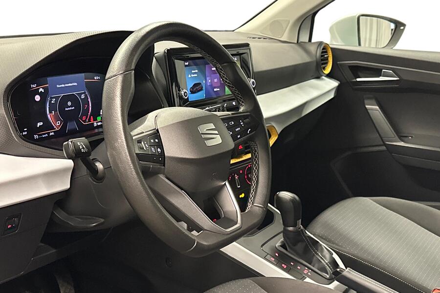 SEAT Arona vaihtoauto