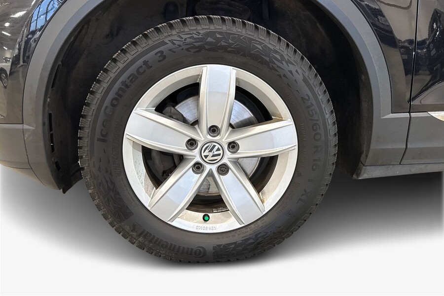 Volkswagen T-Roc vaihtoauto