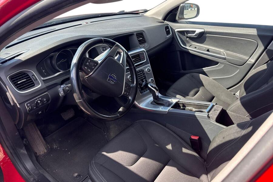 Volvo V60 Cross Country vaihtoauto