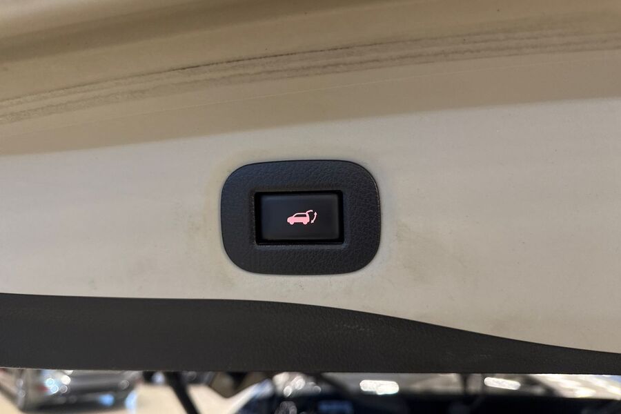 Nissan X-Trail vaihtoauto