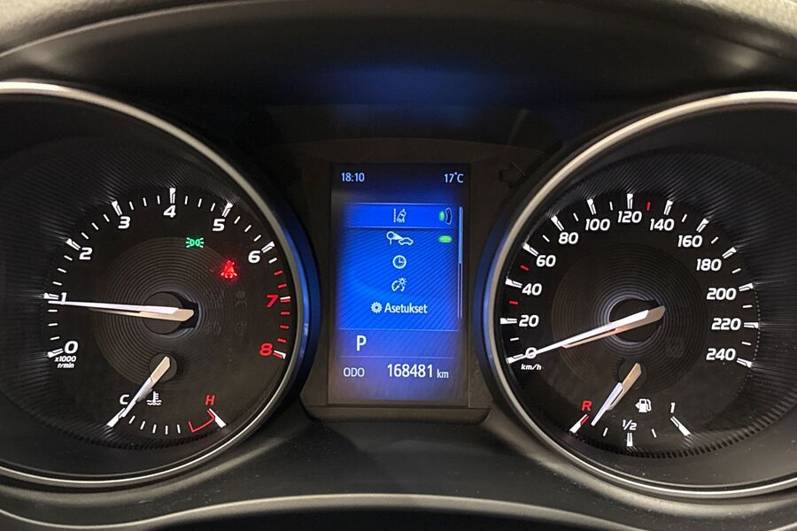 Toyota Avensis vaihtoauto