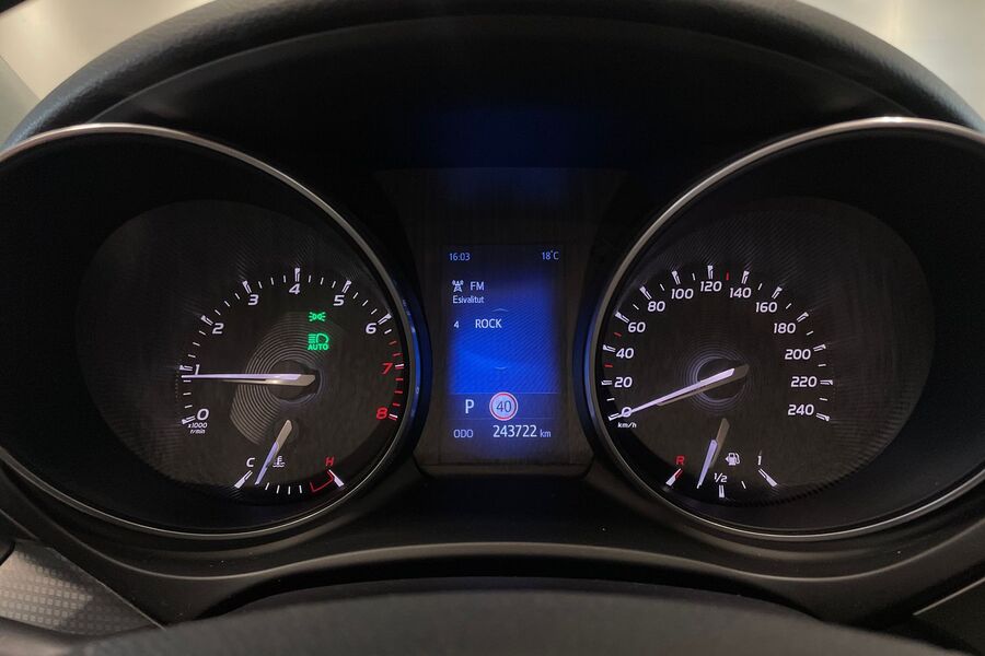 Toyota Avensis vaihtoauto