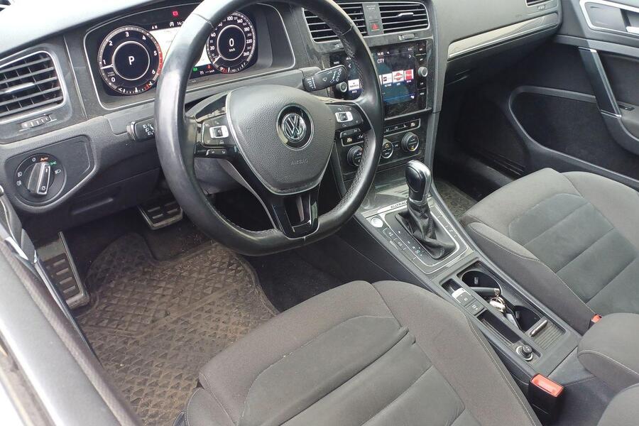 Volkswagen Golf vaihtoauto