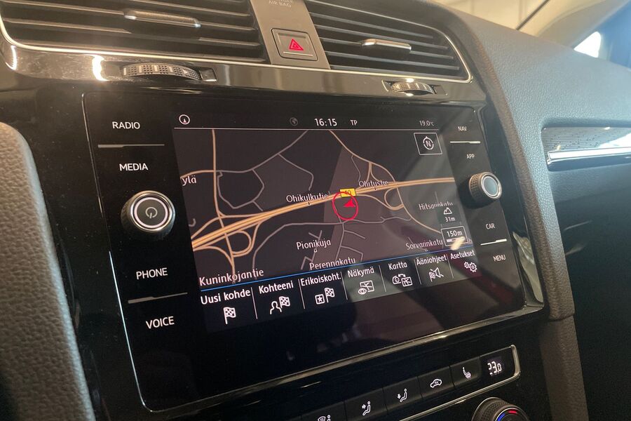 Volkswagen Golf vaihtoauto