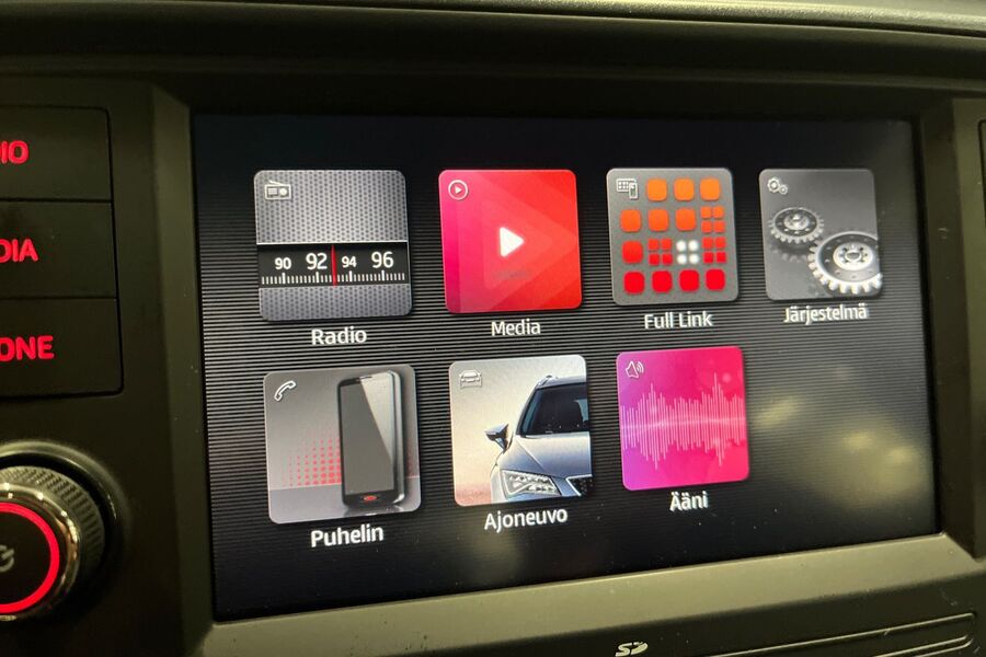 SEAT Arona vaihtoauto