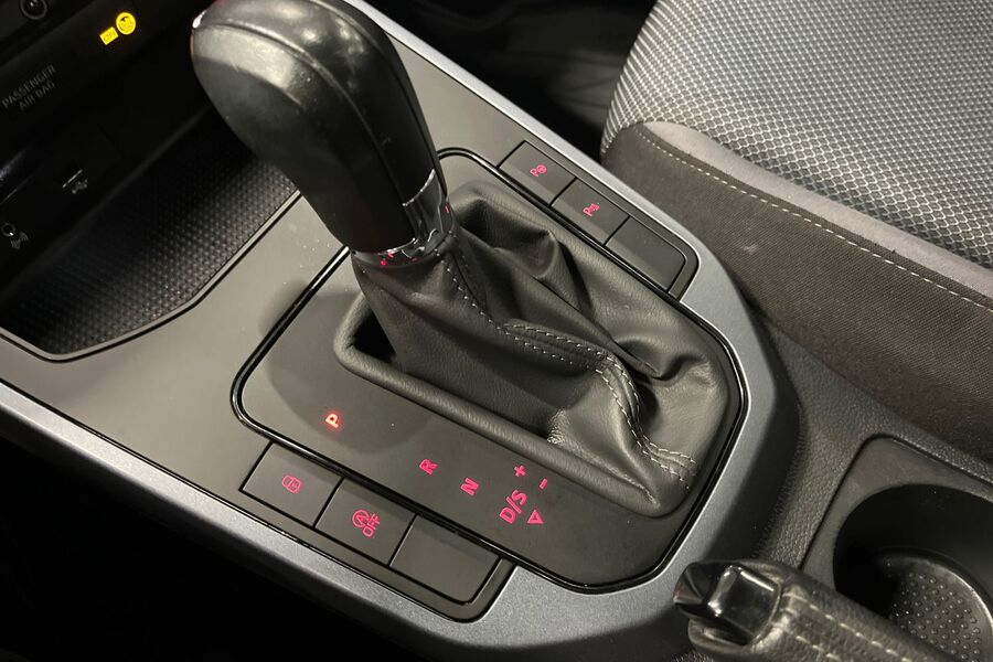 SEAT Arona vaihtoauto