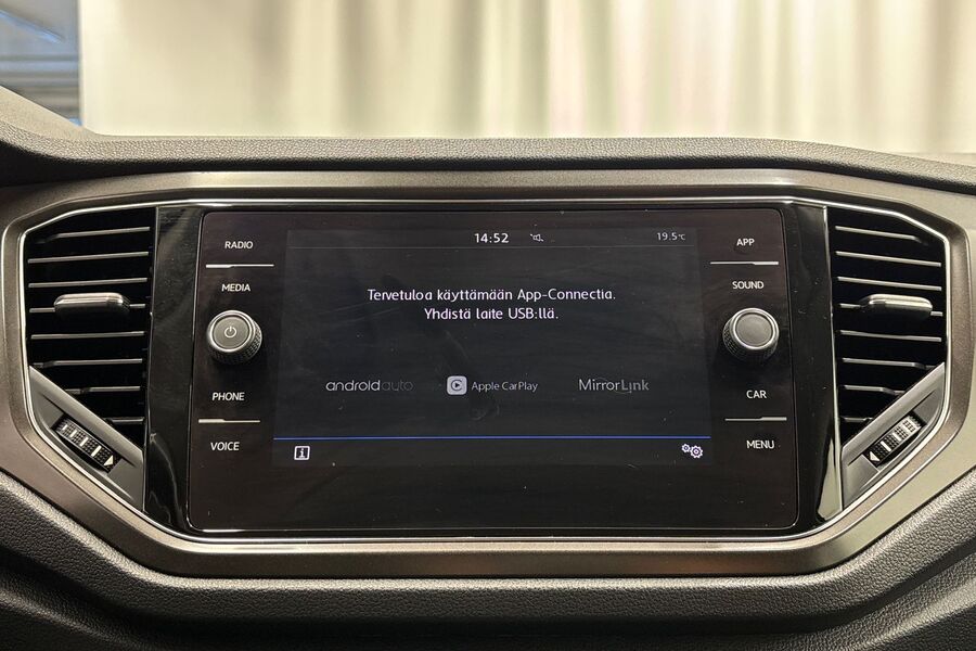 Volkswagen T-Roc vaihtoauto