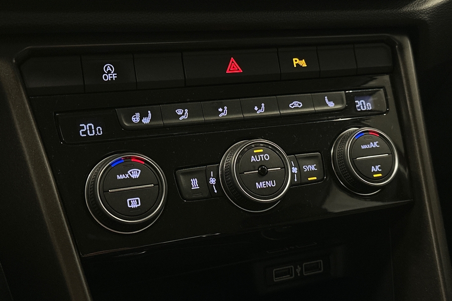 Volkswagen T-Roc vaihtoauto