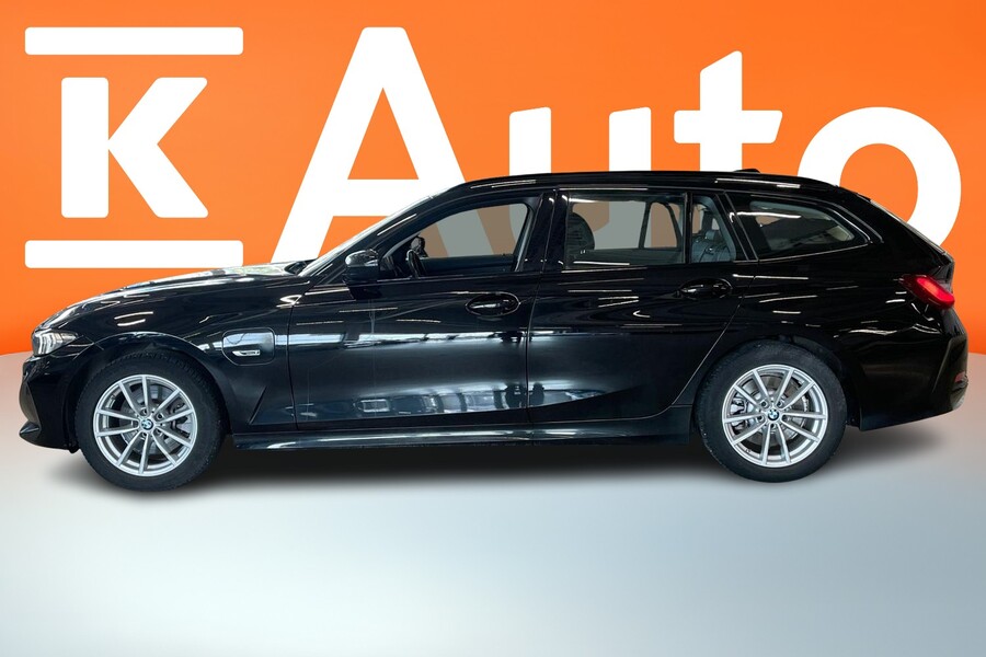 BMW 330 vaihtoauto