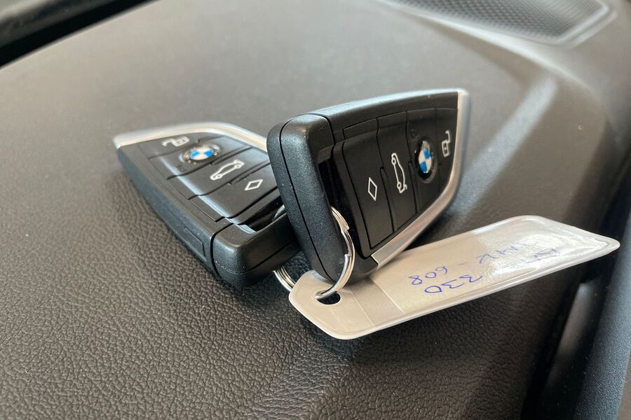 BMW 330 vaihtoauto