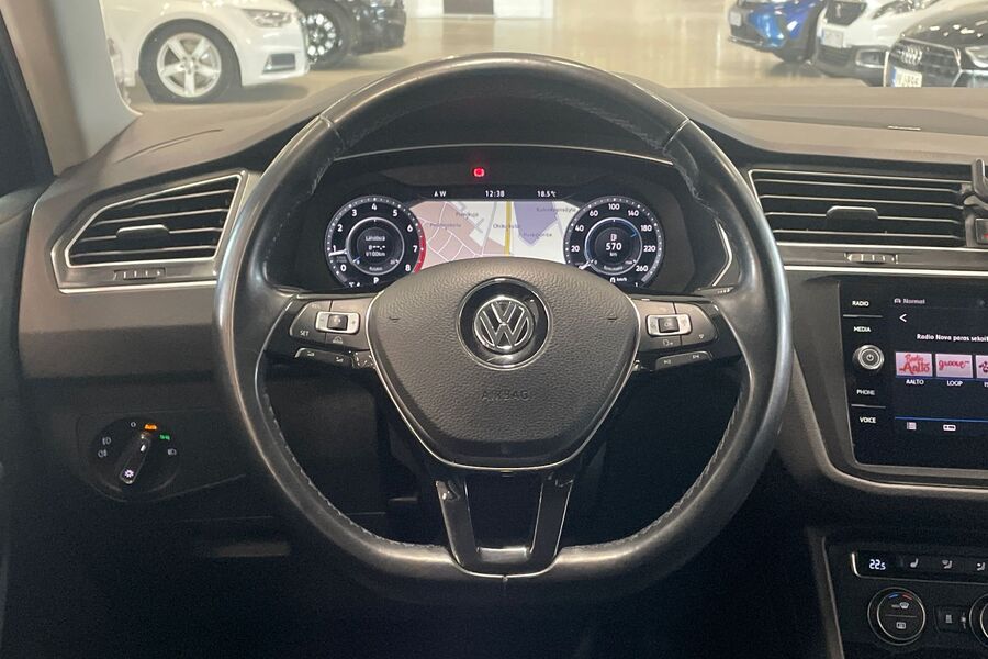 Volkswagen Tiguan vaihtoauto