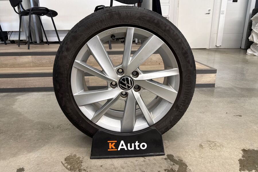 Volkswagen Golf vaihtoauto