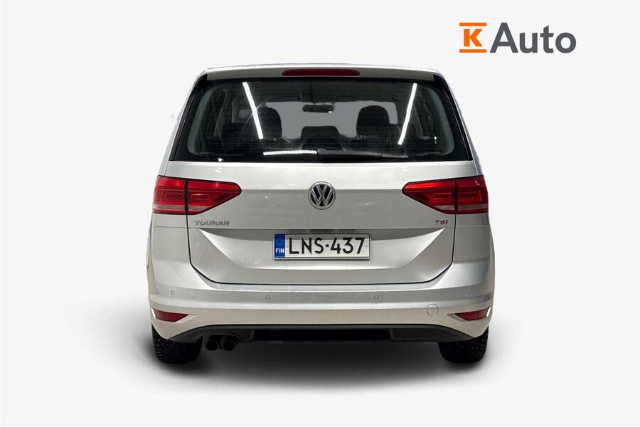 Volkswagen Touran vaihtoauto