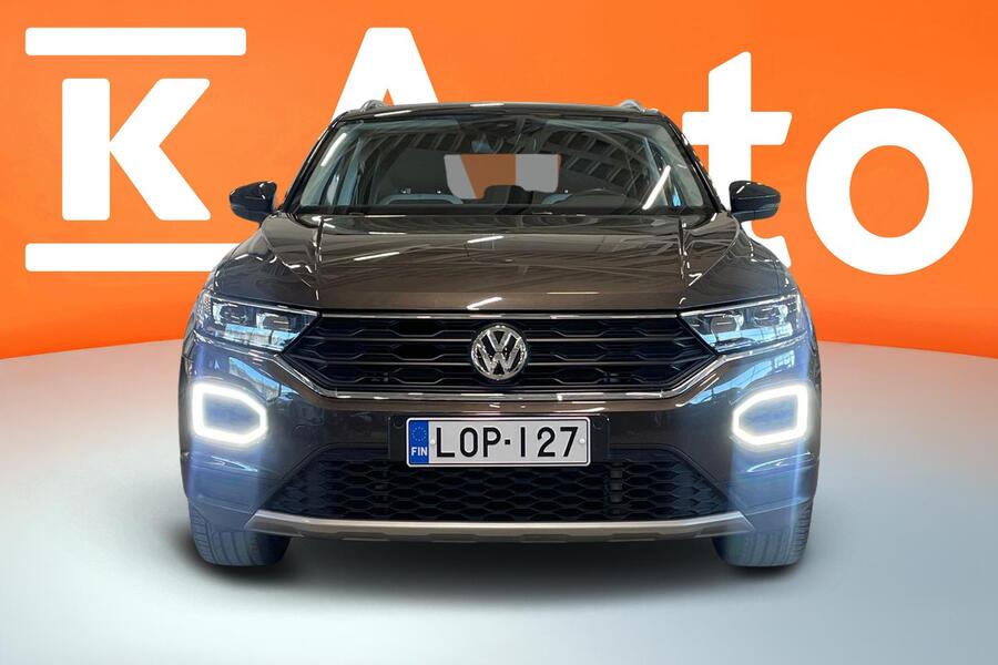 Volkswagen T-Roc vaihtoauto