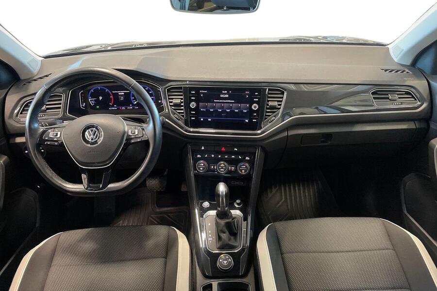 Volkswagen T-Roc vaihtoauto