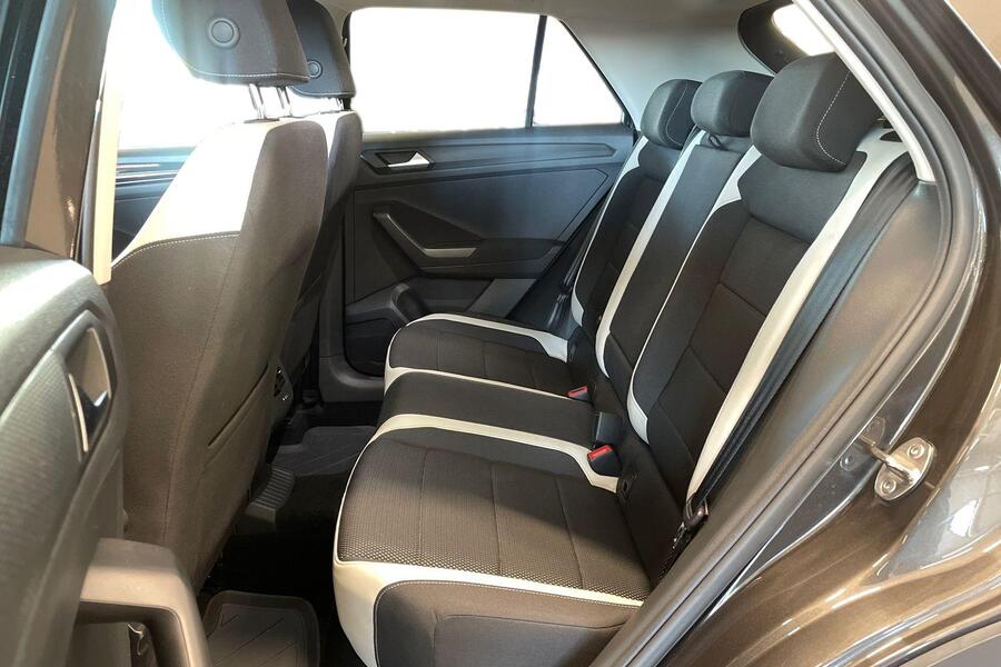 Volkswagen T-Roc vaihtoauto