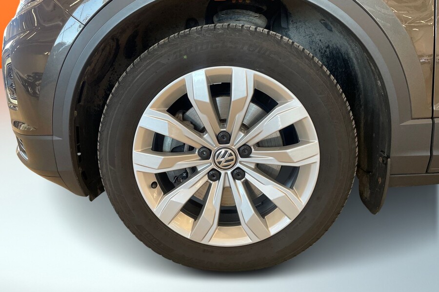 Volkswagen T-Roc vaihtoauto