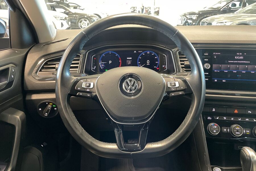 Volkswagen T-Roc vaihtoauto