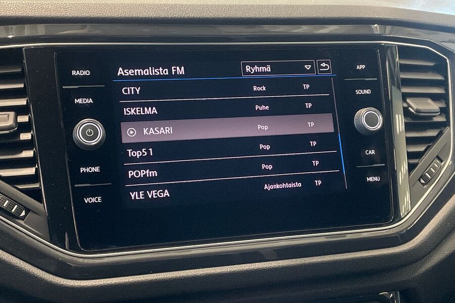 Volkswagen T-Roc vaihtoauto