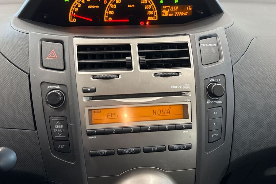 Toyota Yaris vaihtoauto