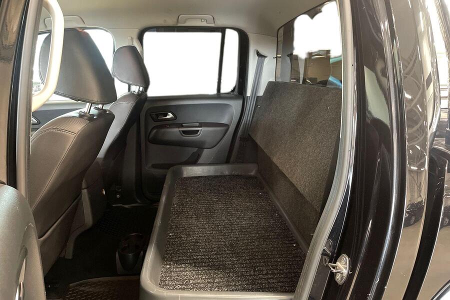 Volkswagen Amarok vaihtoauto