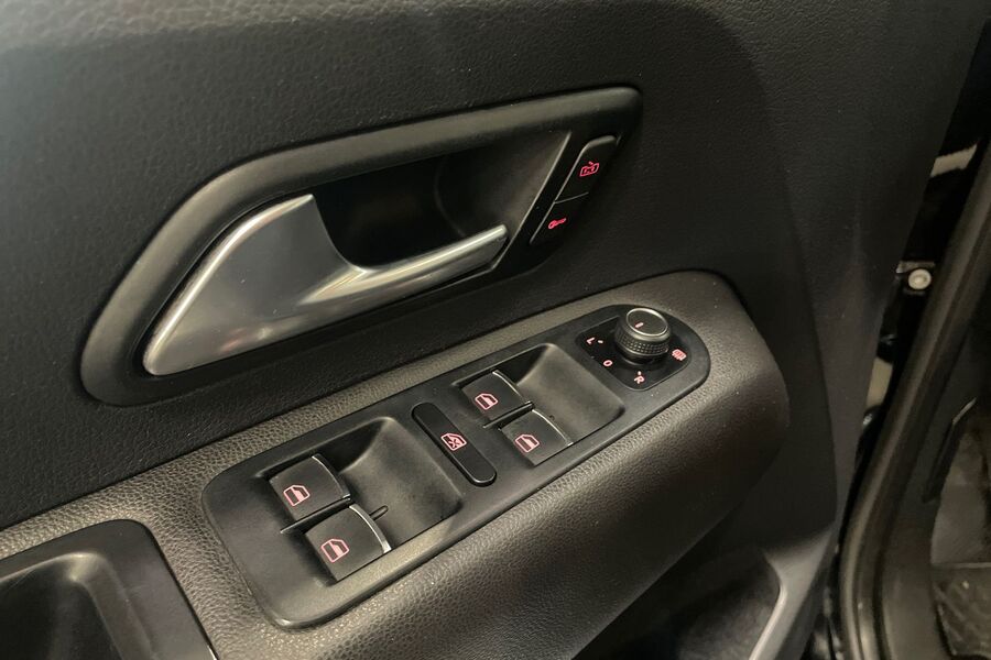 Volkswagen Amarok vaihtoauto