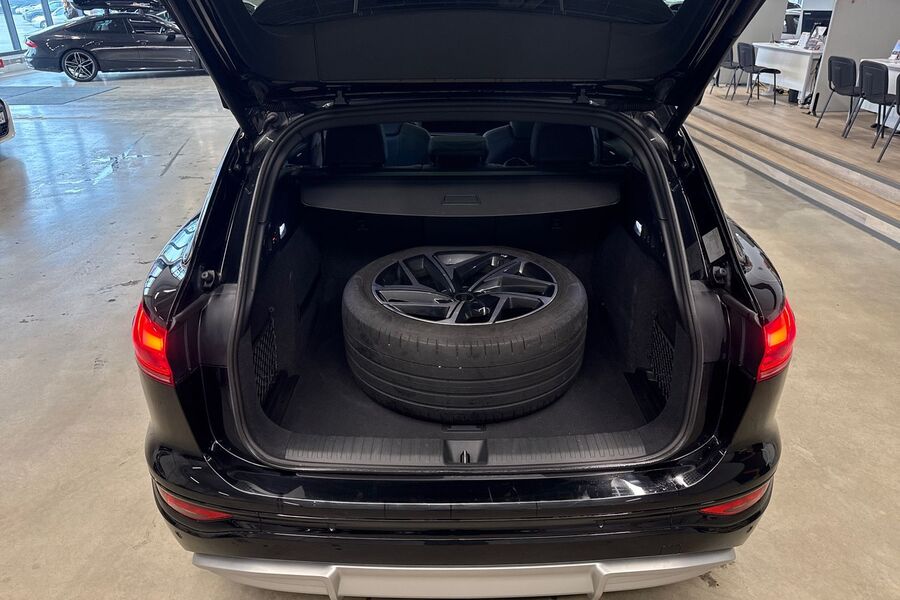 Audi SQ6 e-tron vaihtoauto